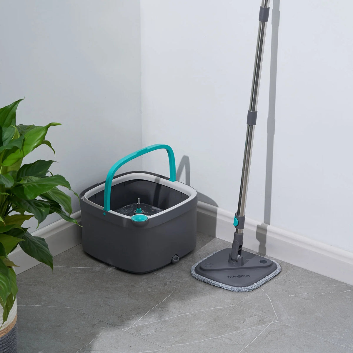 TrueClean Mop and Bucket System E354254