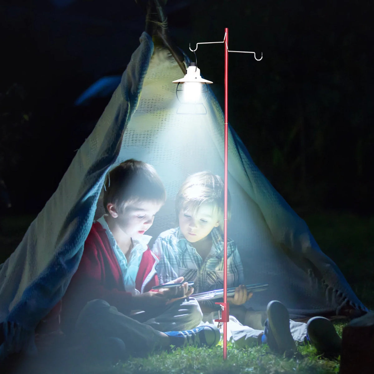 Portable Collapsible Lantern Pole with Stake, Aluminum Foldable Lightweight Stand D815243
